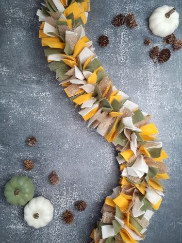 How to Make a Rustic Fall Garland
